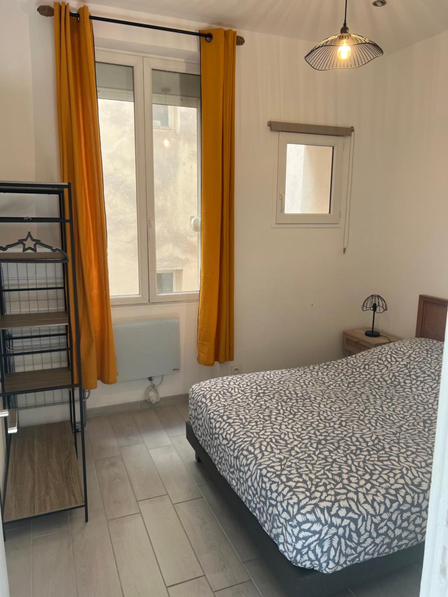 Grand T2 Climatise A 5 Min De La Gare St-Charles - Vieux Port Apartment Marseille Exterior photo