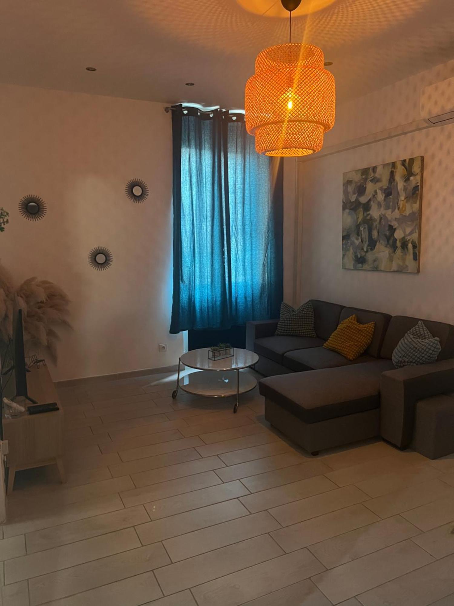 Grand T2 Climatise A 5 Min De La Gare St-Charles - Vieux Port Apartment Marseille Exterior photo